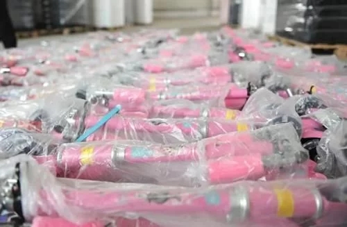 冒牌“滑板车” 冒牌“滑板车”