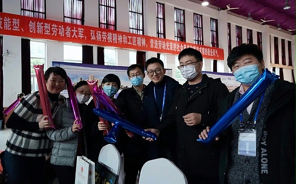 欧坚旗下心航报关荣膺冠军