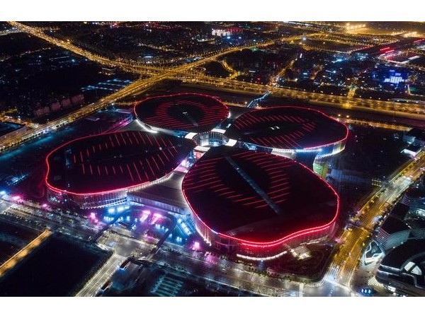 首届进博会后，欧坚集团“归零”再起跳，美韩贸易宁可绕道到上海……